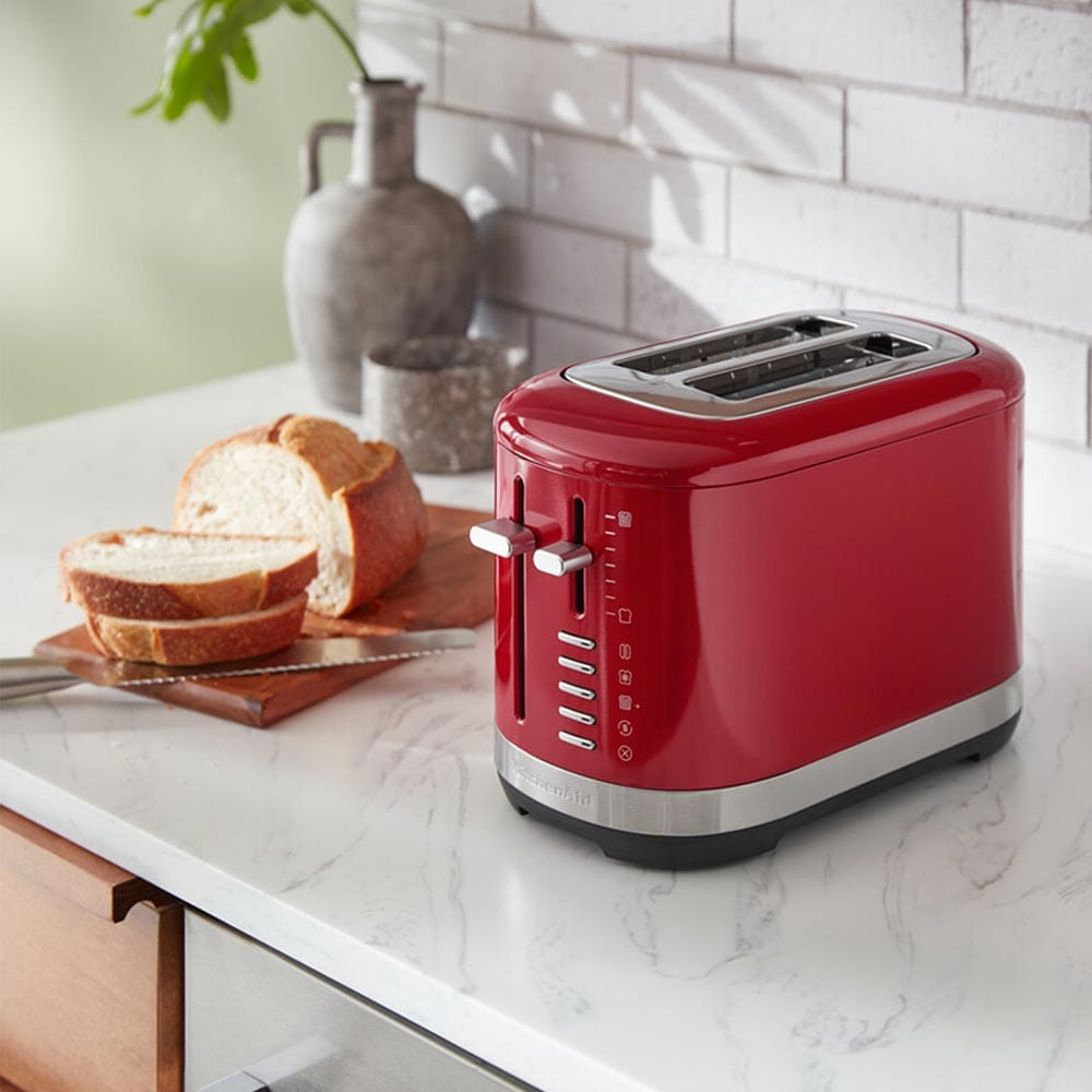 KitchenAid 5MT2109BER Manual Control 2 Slot Toaster in Empire Red KitchenAid 5MT2109BER Manual Control 2 Slot Toaster in Empire Red