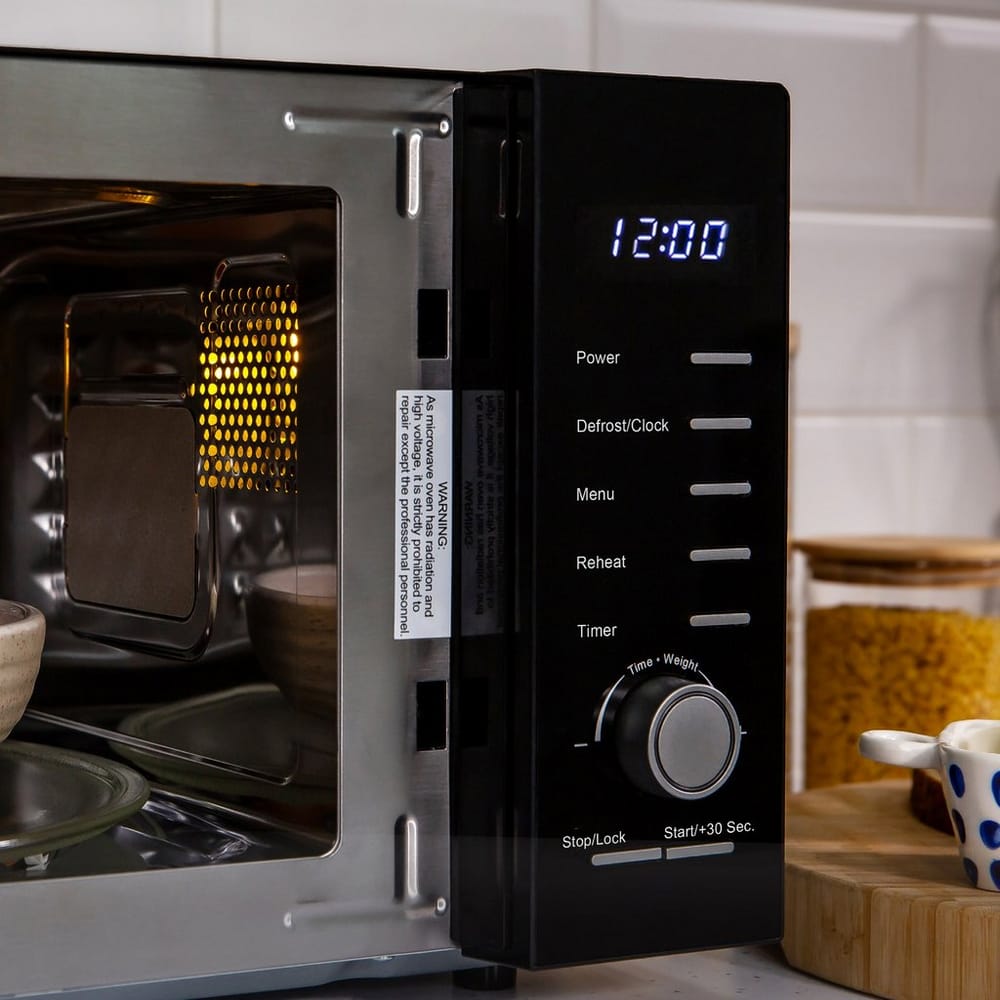 Russell Hobbs 23 Litre 900W Solo Microwave in Black - RHM2348B Russell Hobbs 23 Litre 900W Solo Microwave in Black - RHM2348B