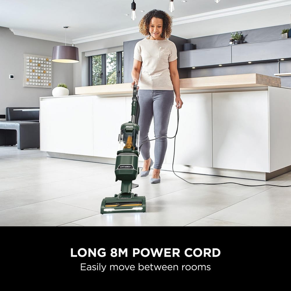 Shark Anti Hair Wrap Upright Vacuum Cleaner with Lift-Away, Pet Model - NZ691UKT Shark Anti Hair Wrap Upright Vacuum Cleaner with Lift-Away, Pet Model - NZ691UKT