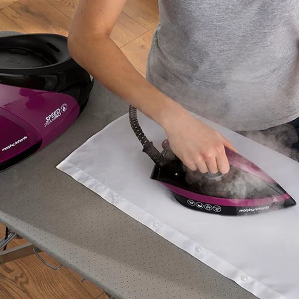 Morphy Richards SpeedSteam Pro Steam Generator in Purple - 332102