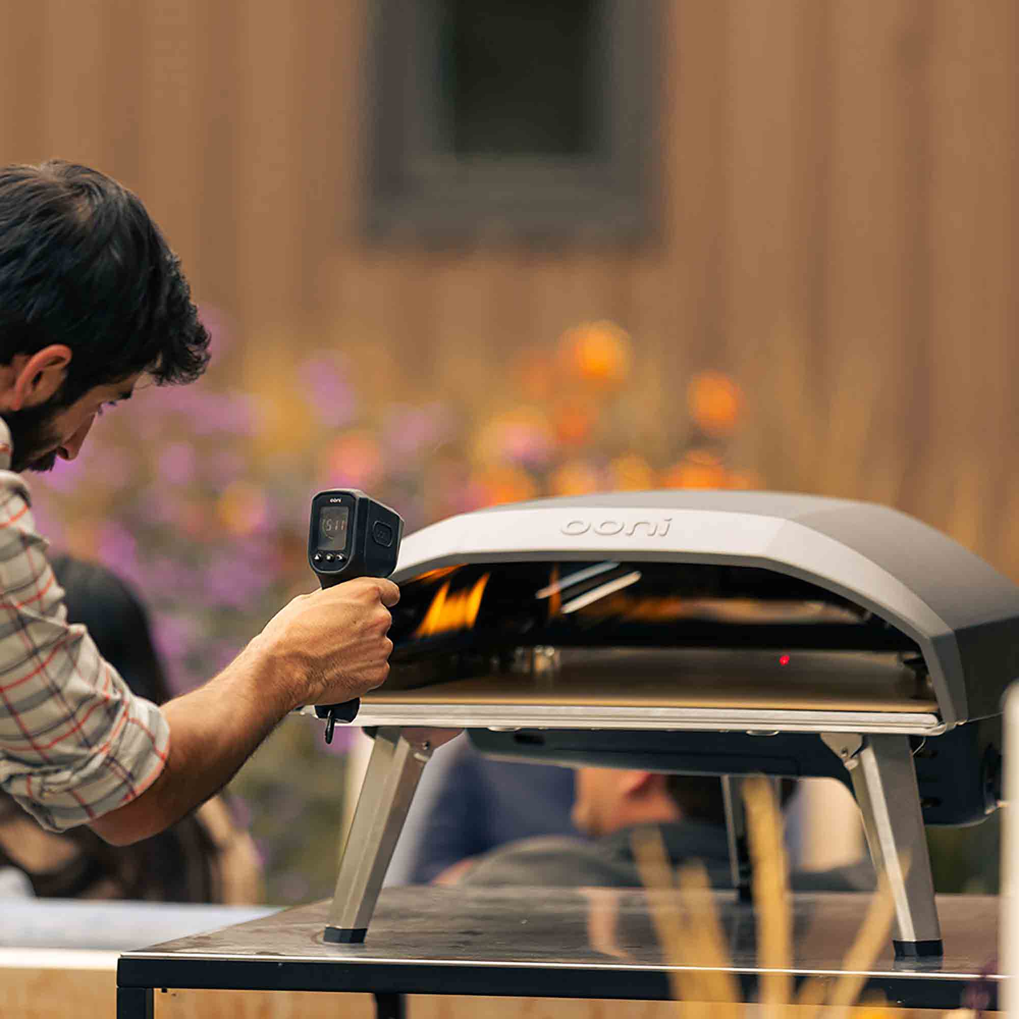 Ooni Koda 16 Gas Powered Outdoor Pizza Oven - UU-P0B200 Ooni Koda 16 Gas Powered Outdoor Pizza Oven - UU-P0B200