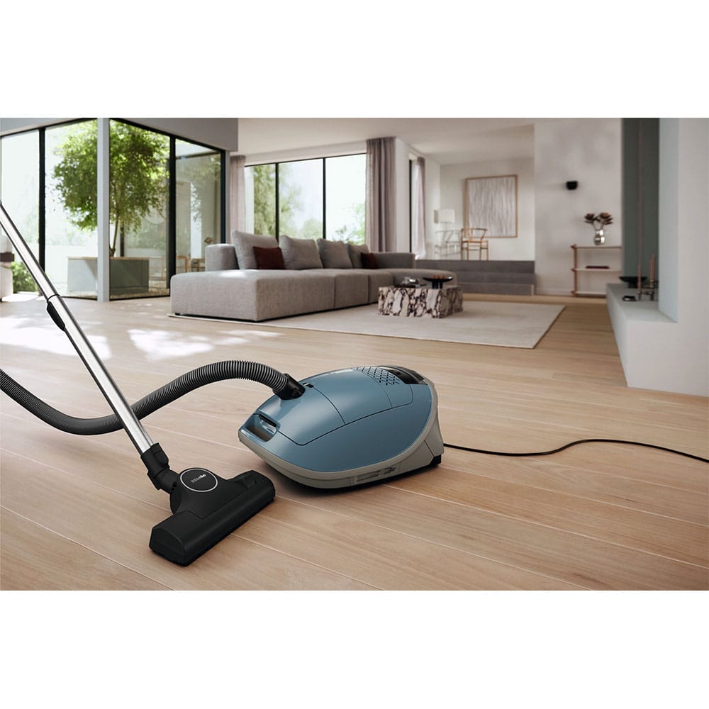 Miele Guard M1 Flex Cylinder Vacuum Cleaner - Nordic Blue Miele Guard M1 Flex Cylinder Vacuum Cleaner - Nordic Blue