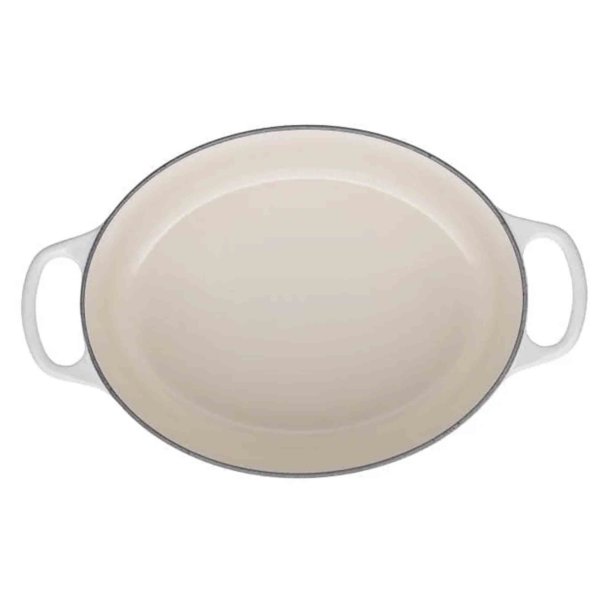 Le Creuset Cast Iron Oval Casserole in Meringue 27cm Le Creuset Cast Iron Oval Casserole in Meringue 27cm