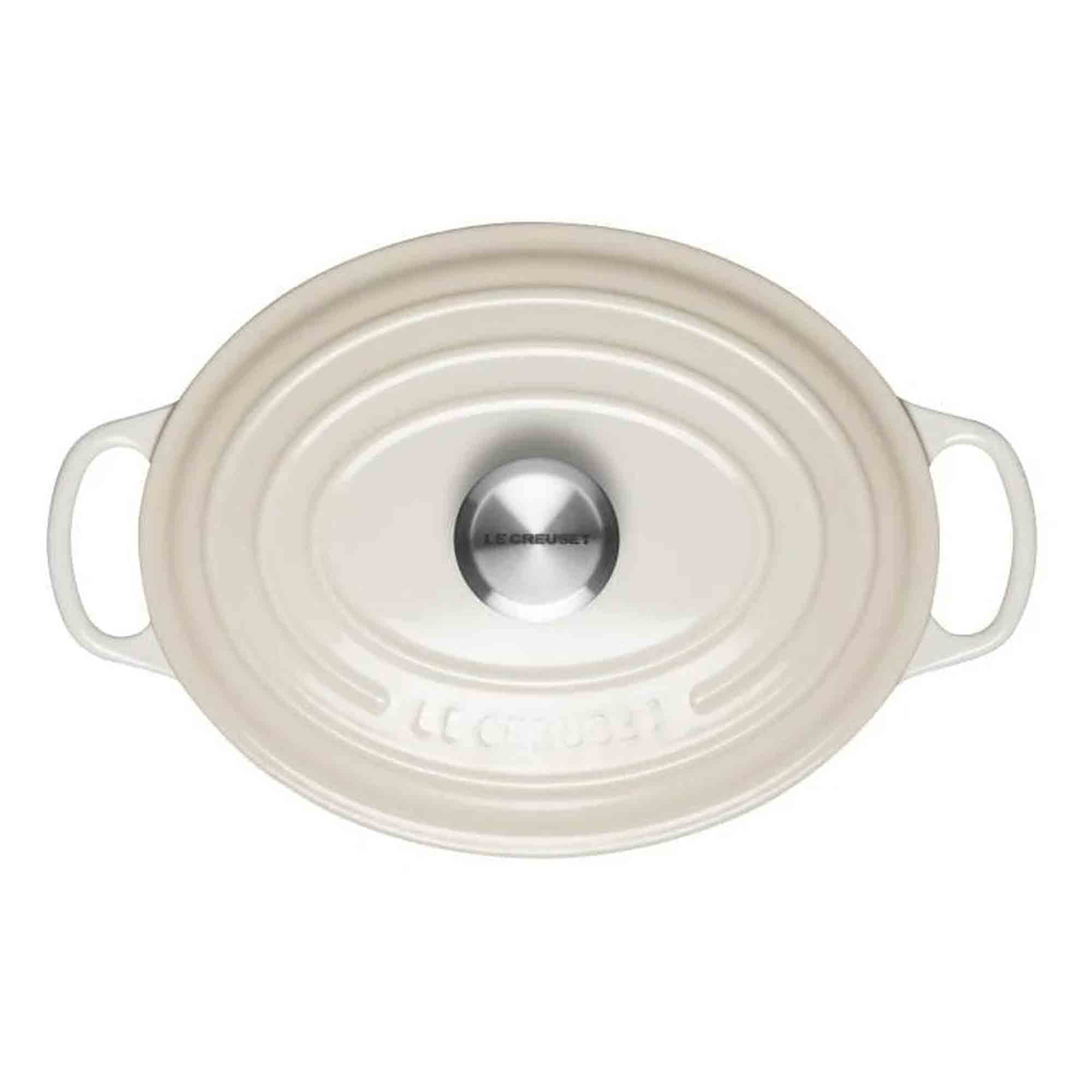 Le Creuset Cast Iron Oval Casserole in Meringue 27cm Le Creuset Cast Iron Oval Casserole in Meringue 27cm