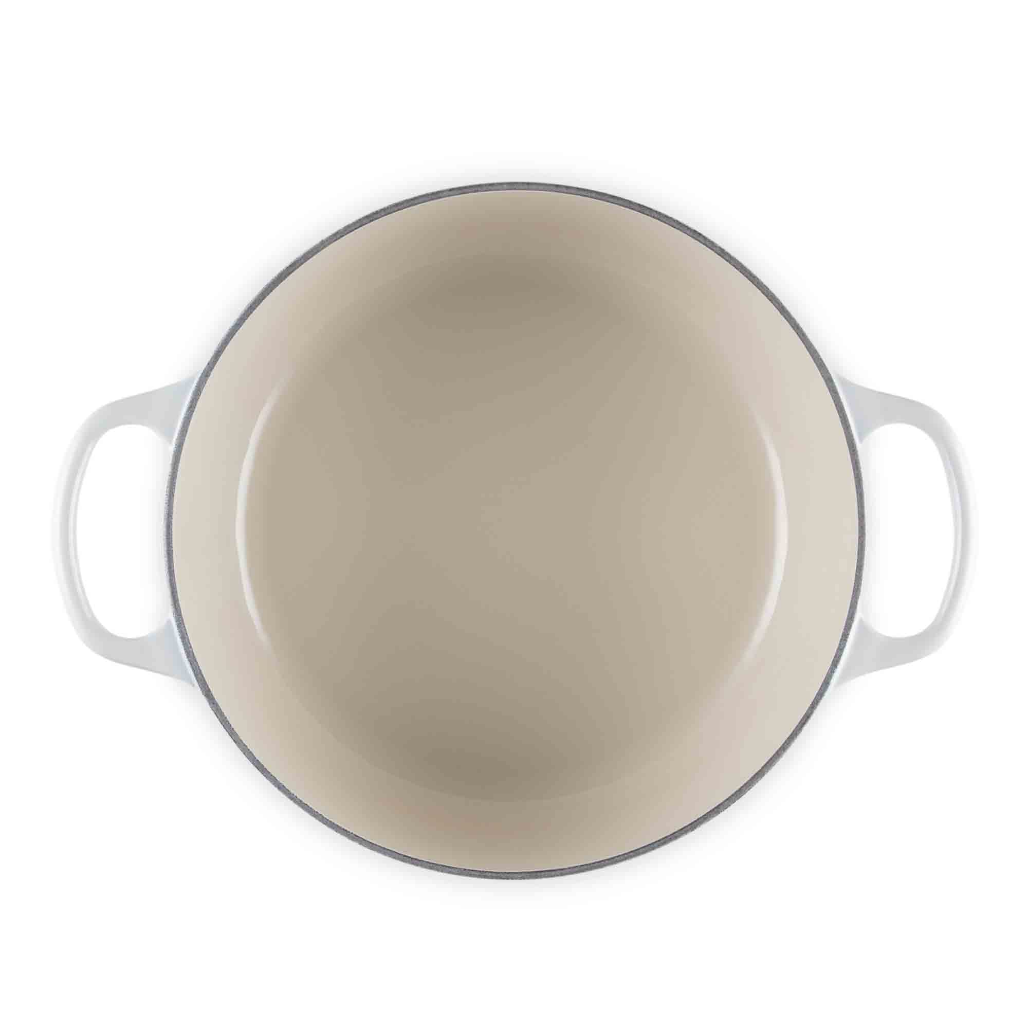 Le Creuset Cast Iron Round Casserole in Meringue 24cm Le Creuset Cast Iron Round Casserole in Meringue 24cm