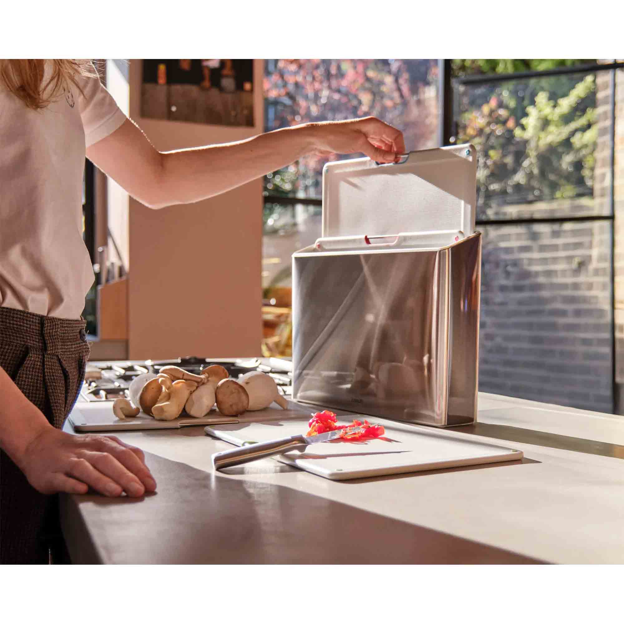 Joseph Joseph Folio Steel 4 Piece Chopping Board Set in Light Stone – 1000072 Joseph Joseph Folio Steel 4 Piece Chopping Board Set in Light Stone – 1000072