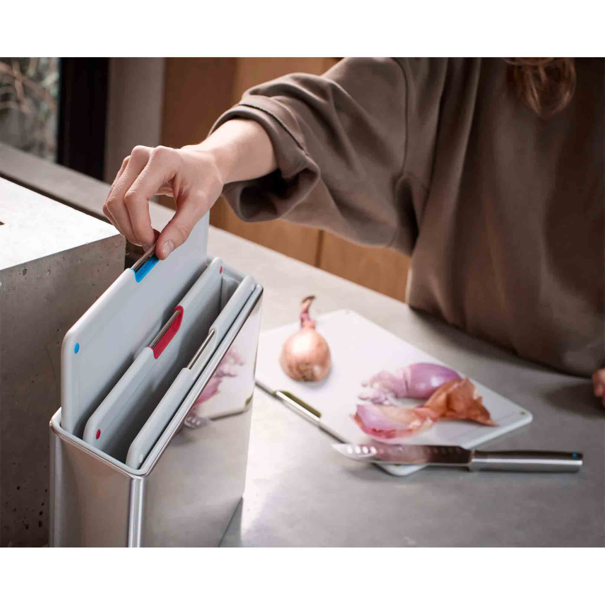 Joseph Joseph Folio Steel 4 Piece Chopping Board Set in Light Stone – 1000072 Joseph Joseph Folio Steel 4 Piece Chopping Board Set in Light Stone – 1000072