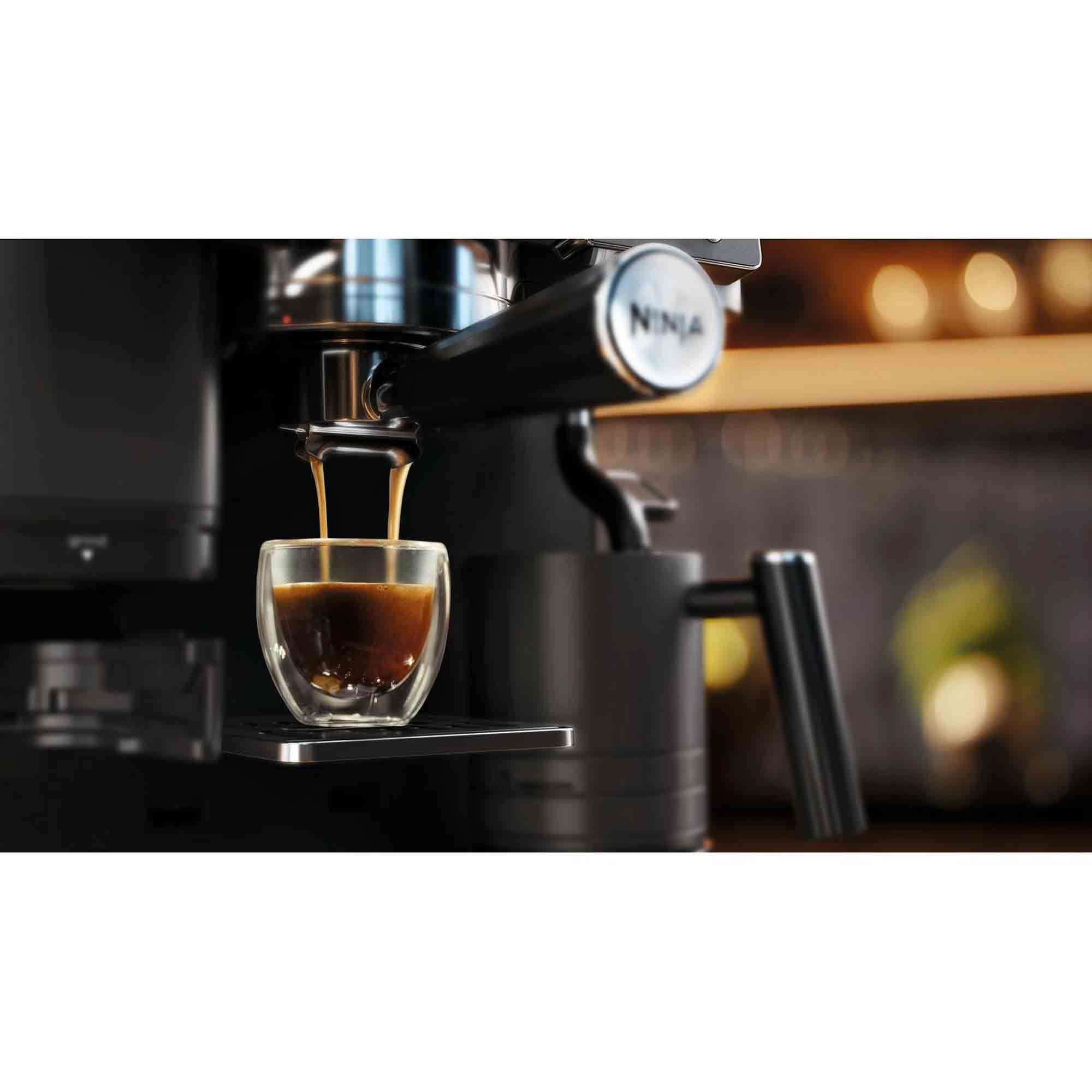Ninja Luxe Café Premier Series Espresso Machine in Black - ES601UKBK Ninja Luxe Café Premier Series Espresso Machine in Black - ES601UKBK