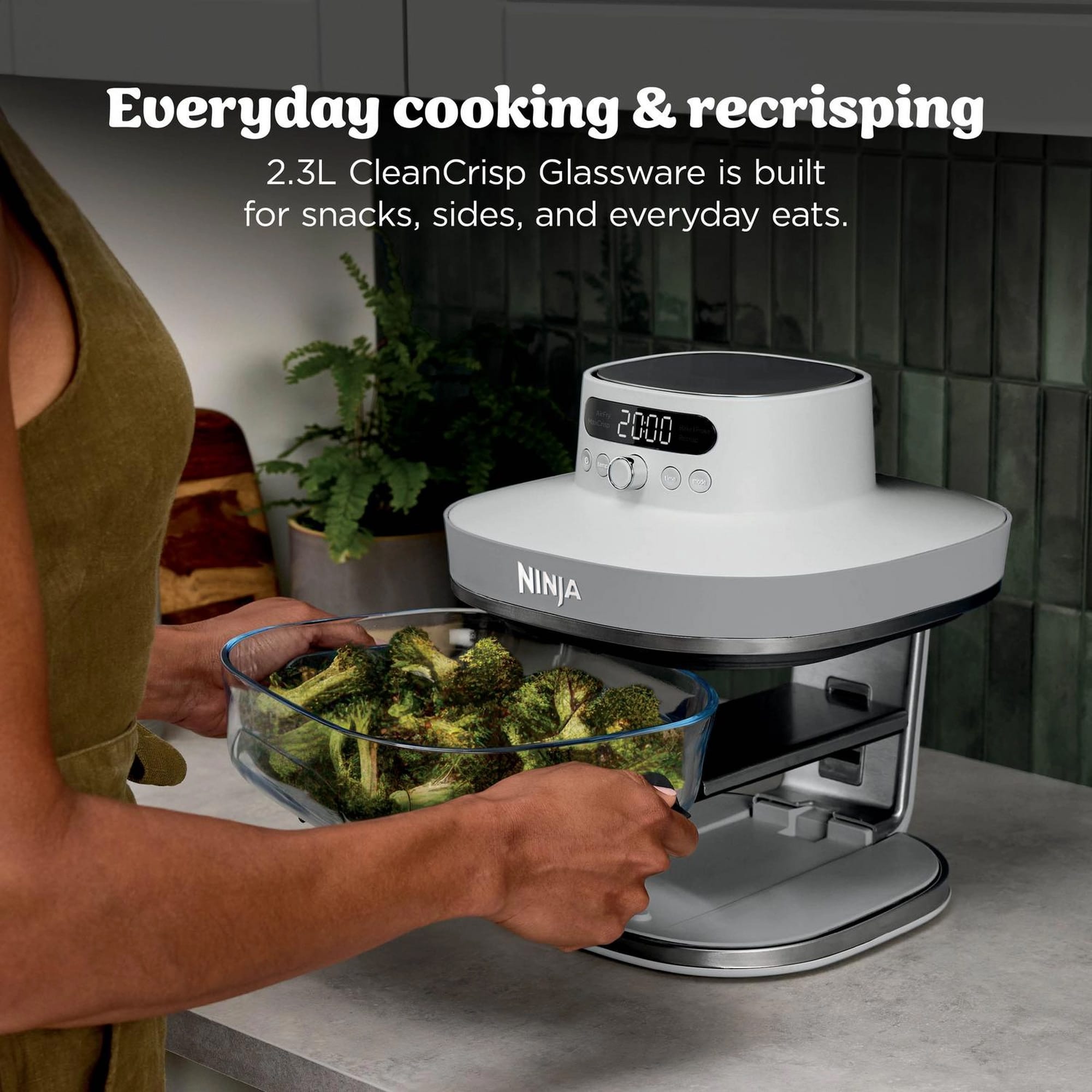 Ninja CRISPi PRO 5-in-1 Glass Air Fryer - White - AS090UKWH Ninja CRISPi PRO 5-in-1 Glass Air Fryer - White - AS090UKWH