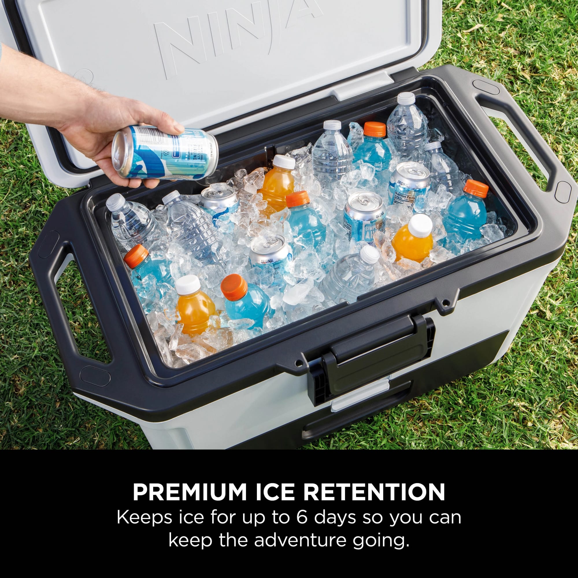 Ninja FrostVault 47L Hard Cooler with Dry Zone – Cloud White - FB151UKWH Ninja FrostVault 47L Hard Cooler with Dry Zone – Cloud White - FB151UKWH