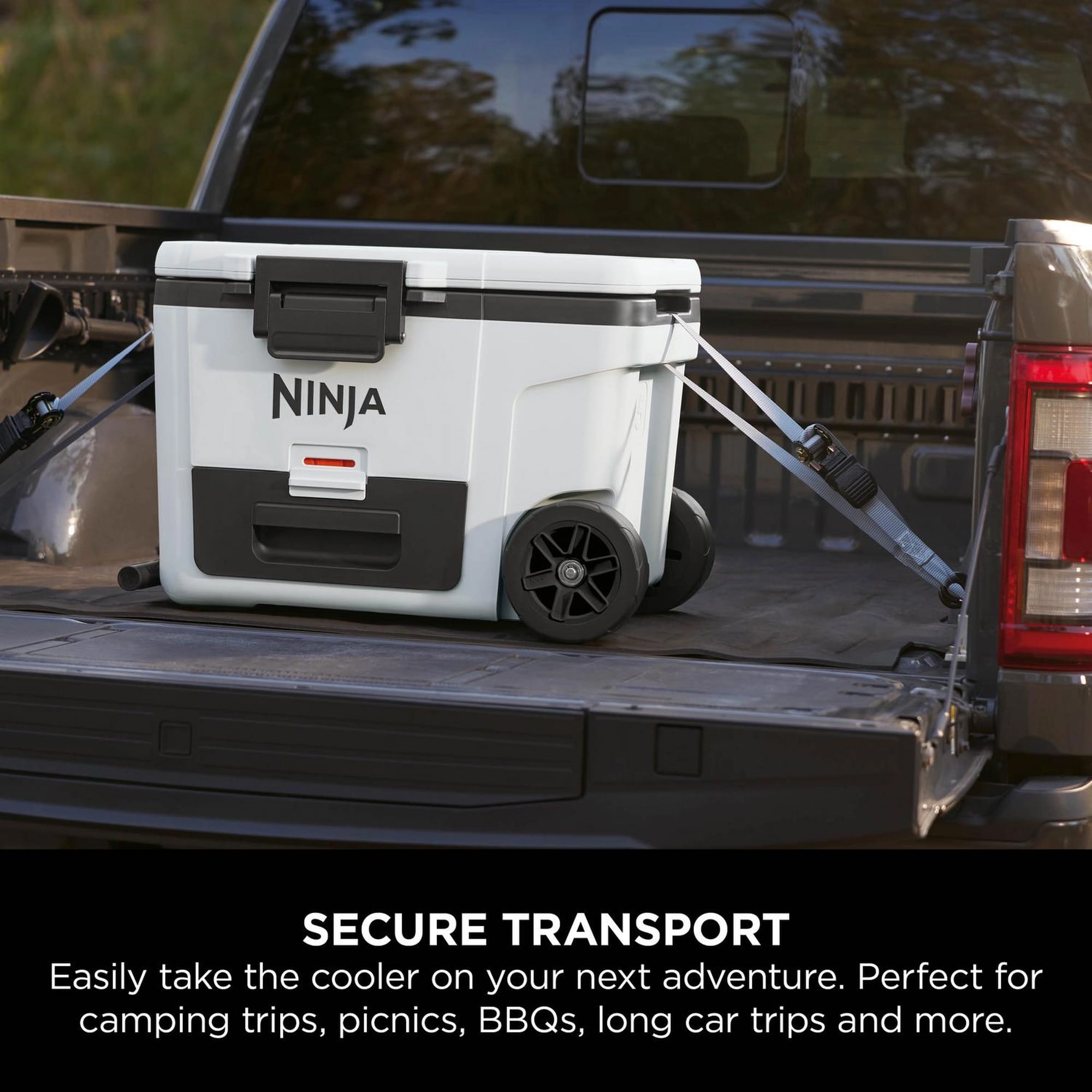Ninja FrostVault 42L Wheeled Cooler with Dry Zone - Cloud White - FB245UKWH Ninja FrostVault 42L Wheeled Cooler with Dry Zone - Cloud White - FB245UKWH