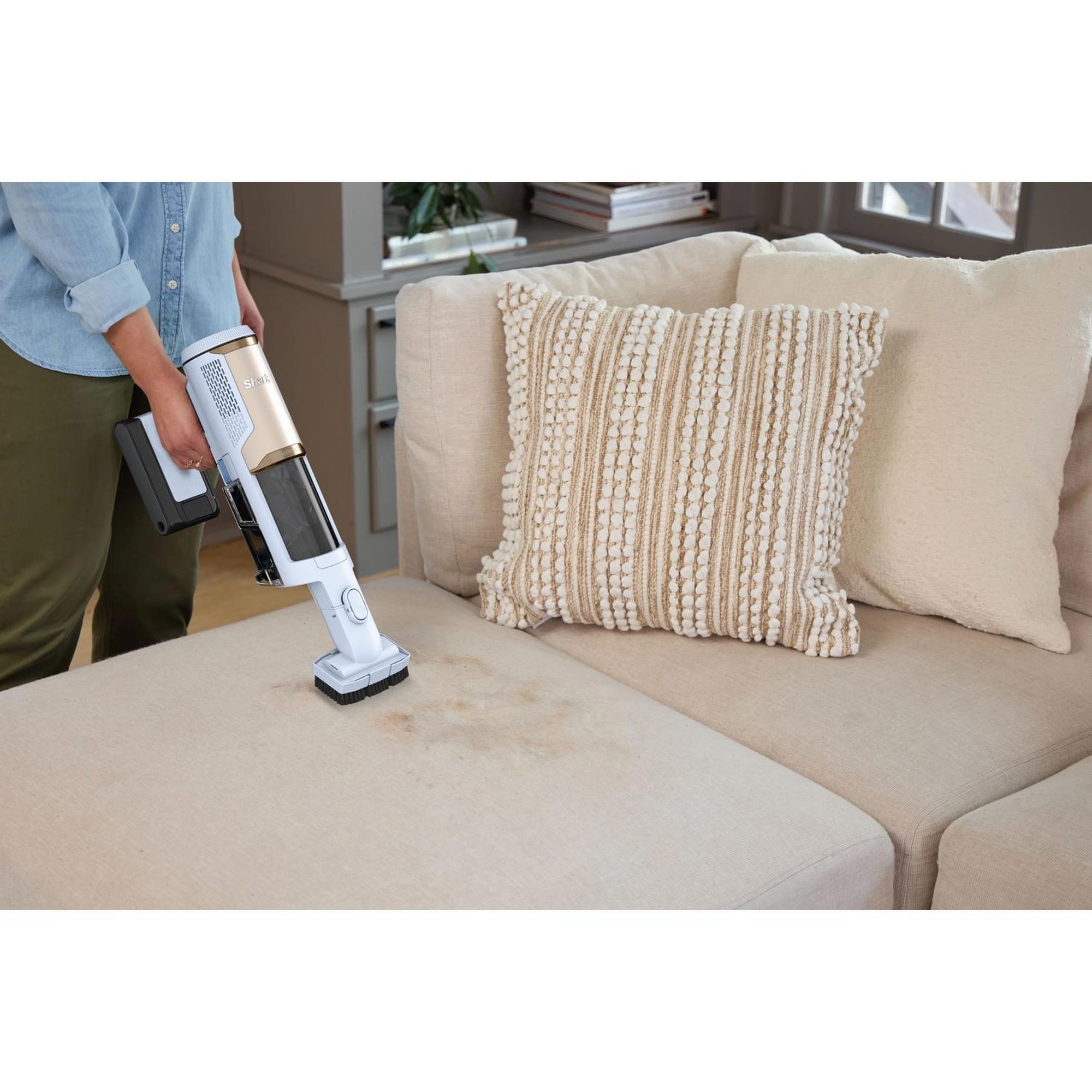 Shark Cordless Stick Vacuum Cleaner - Glacier Blue - BU3621UKT Shark Cordless Stick Vacuum Cleaner - Glacier Blue - BU3621UKT
