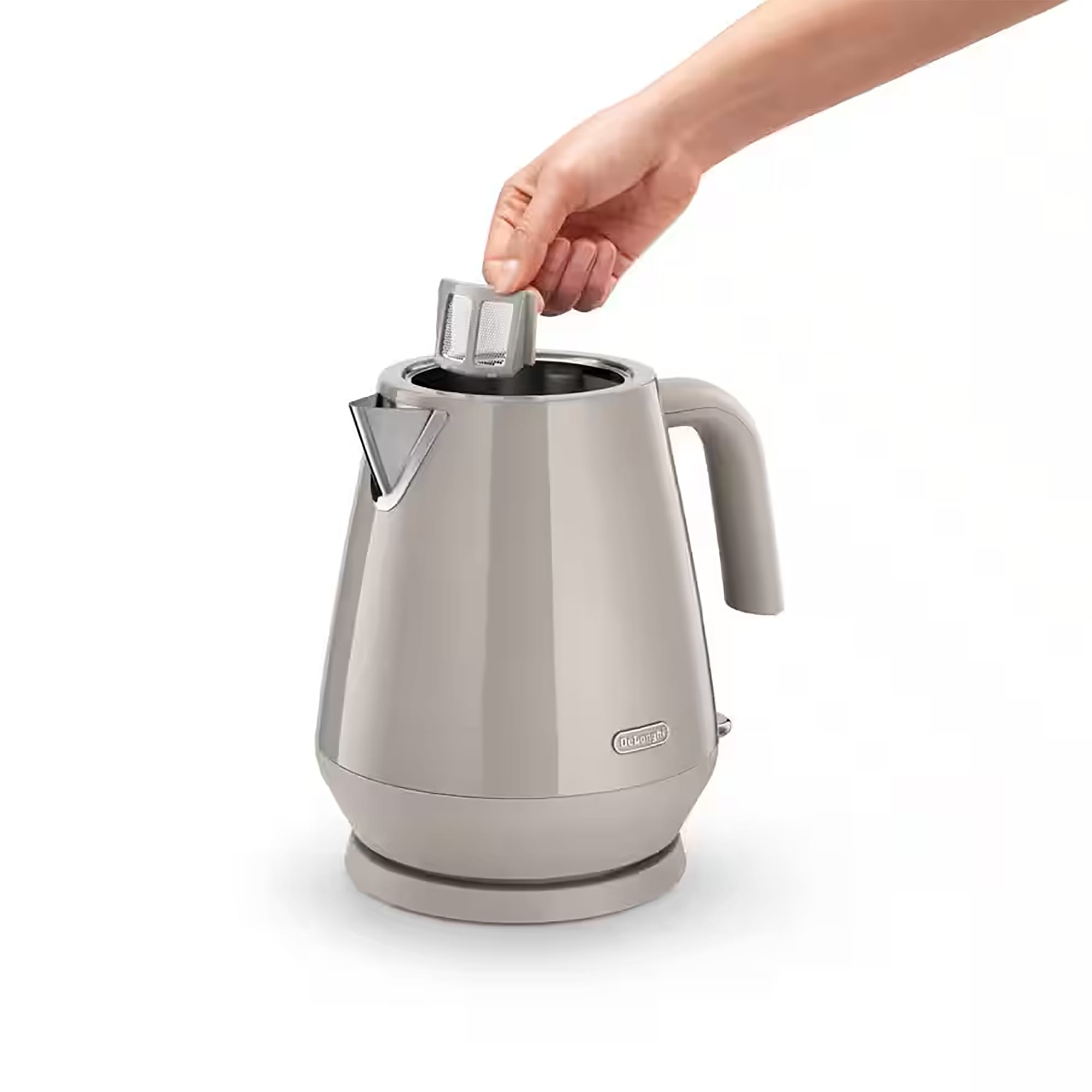 Delonghi Eclettica 1.7L Kettle in Beige - KBY3001BG Delonghi Eclettica 1.7L Kettle in Beige - KBY3001BG
