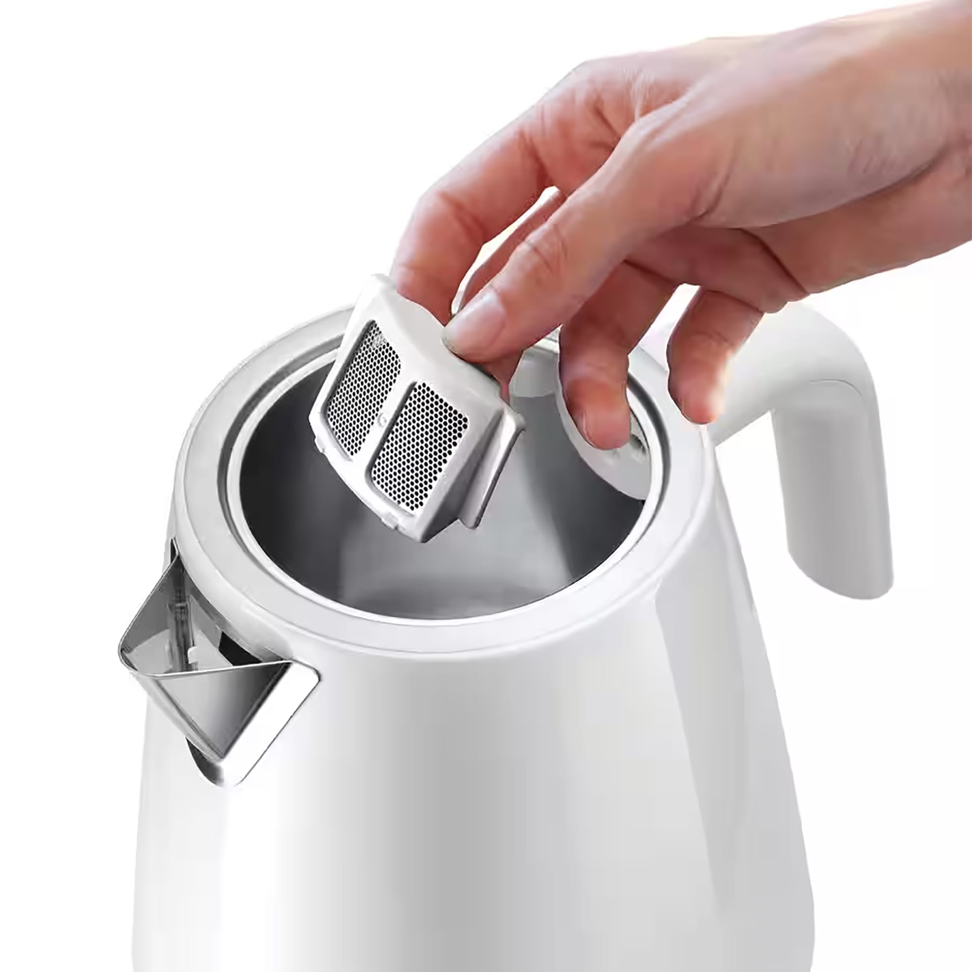 Delonghi Eclettica Special Tea Kettle 1.7L in White - KBY3011W Delonghi Eclettica Special Tea Kettle 1.7L in White - KBY3011W