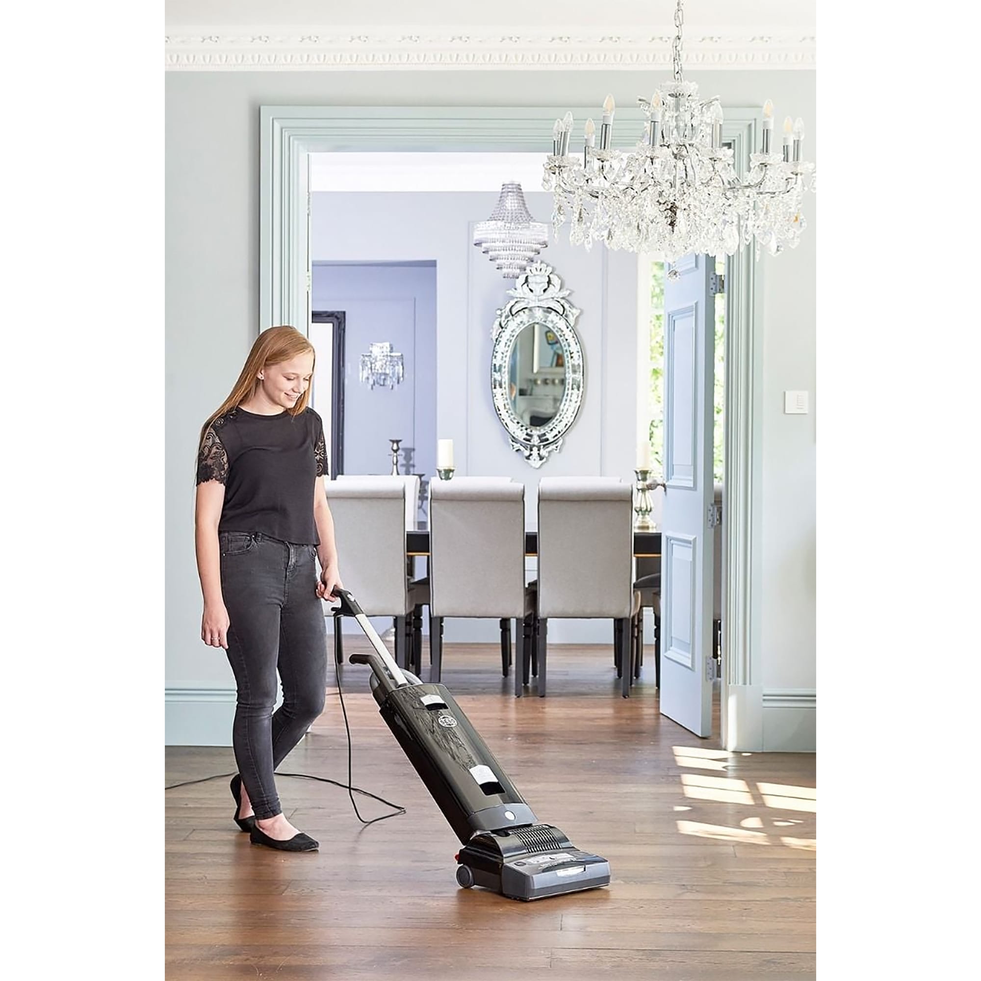 Sebo Automatic X7 Pet Bagged Upright Vacuum Cleaner – Black - 91540GB Sebo Automatic X7 Pet Bagged Upright Vacuum Cleaner – Black - 91540GB