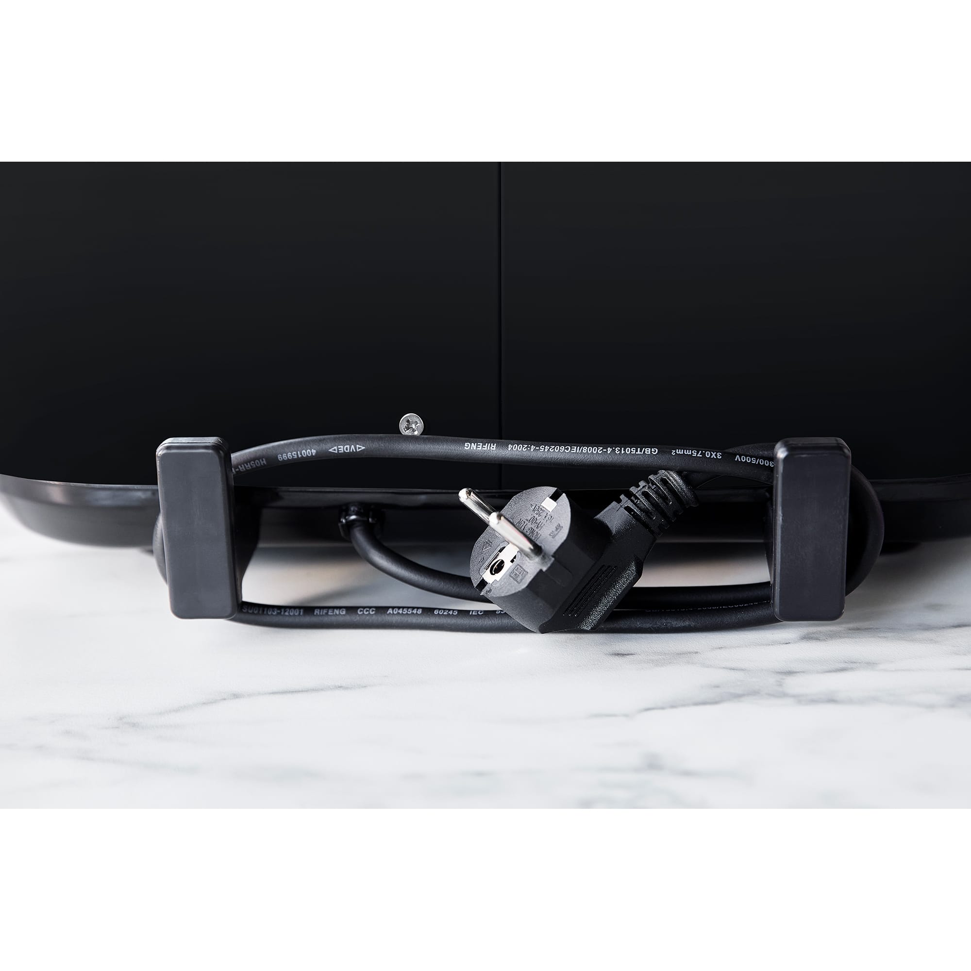 Greenpan 6 Litre Slow Cooker in Black - CC005310 Greenpan 6 Litre Slow Cooker in Black - CC005310