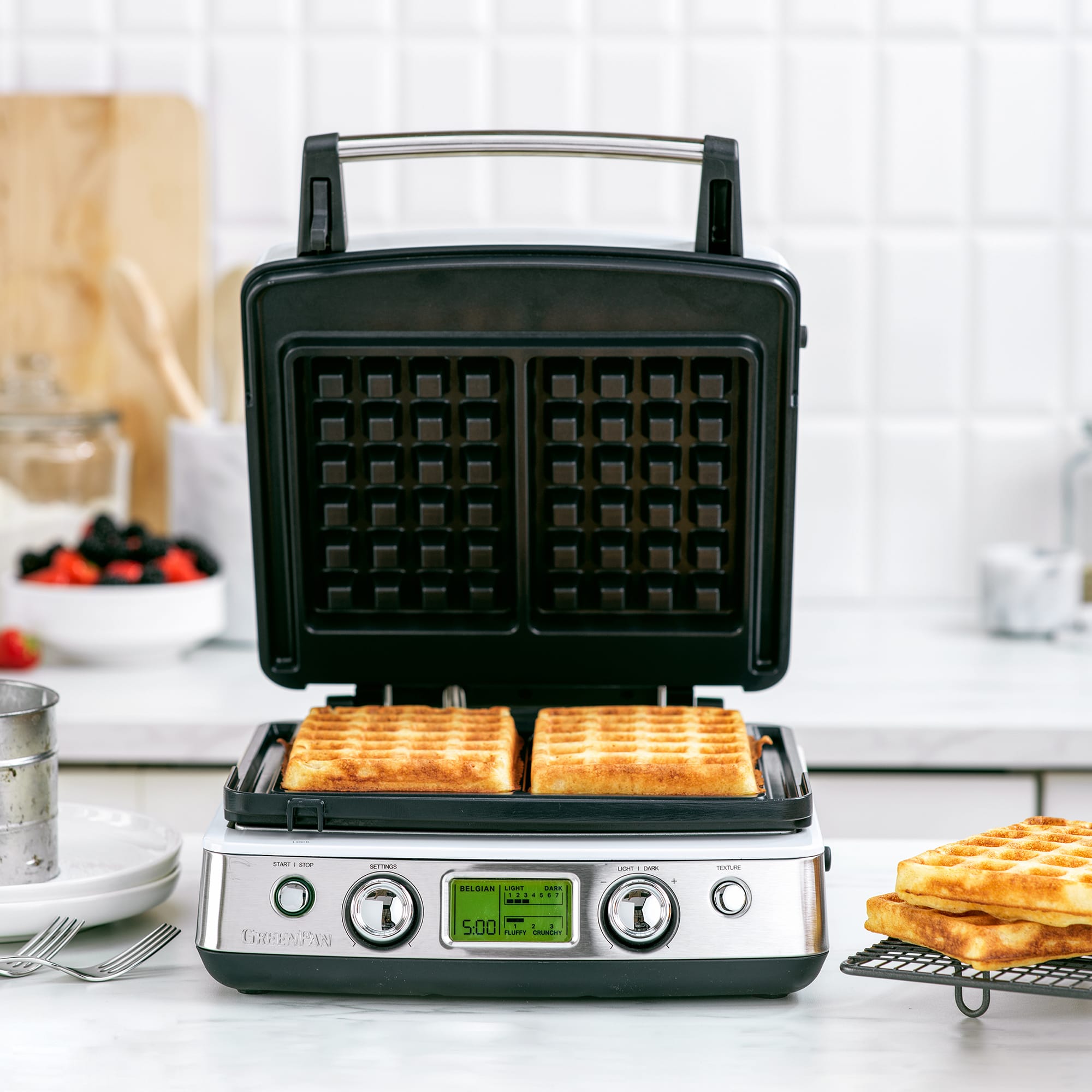 GreenPan Elite Waffle Maker in Blue Haze - CC006586 GreenPan Elite Waffle Maker in Blue Haze - CC006586
